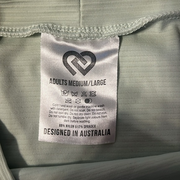 Dancewear, Green Ballet  skirt - Picture 2 of 3